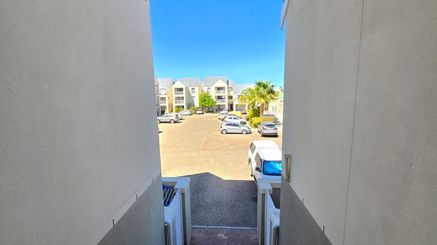 2 Bedroom Property for Sale in Strand Central Western Cape